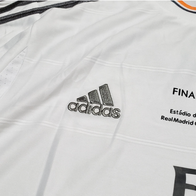 Camisa Retrô Real Madrid Manga Longa 2013/14 Home