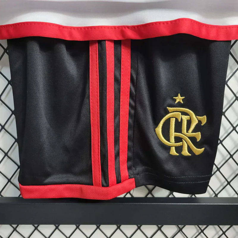 Conjunto Infantil CR Flamengo ll 2023/24 Branca - Modelo Torcedor