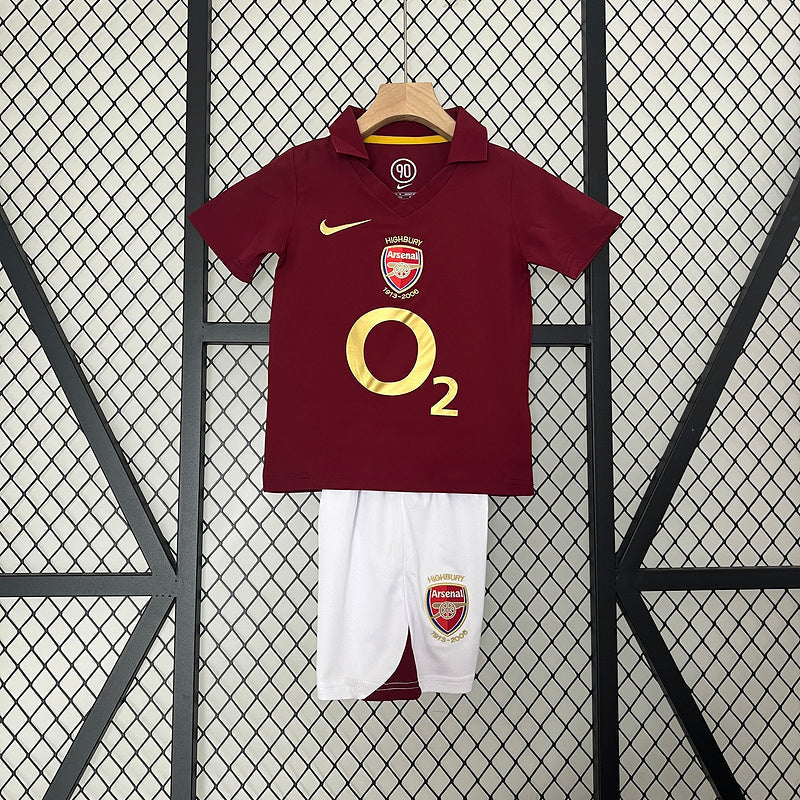 Conjunto Retrô Infantil Arsenal l 2005/06 - Modelo Torcedor