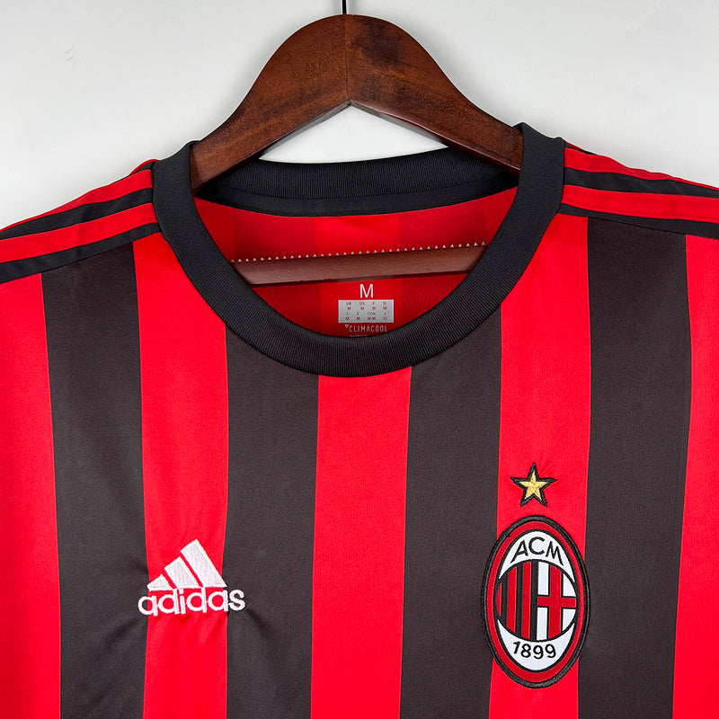 Camisa Retrô AC Milan 2017/18 Home