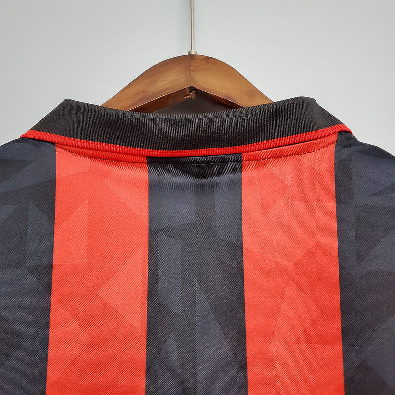 Camisa Retrô AC Milan 1993/94 Home