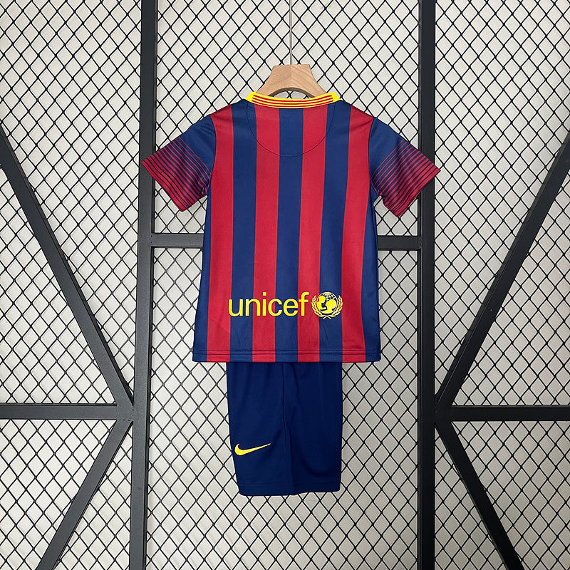 Conjunto Retrô Infantil Barcelona l 2013/14 - Modelo Torcedor