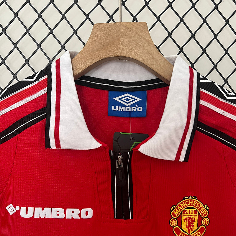 Conjunto Retrô Infantil Manchester United l 1998/99 Modelo Torcedor