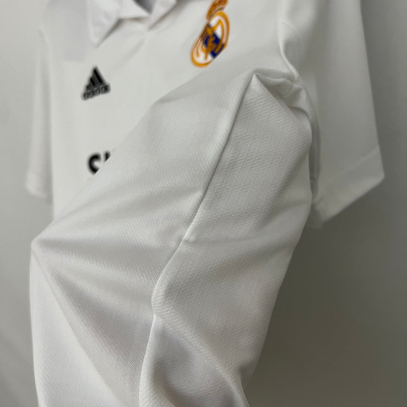 Camisa Retrô Real Madrid 2002/03 Home