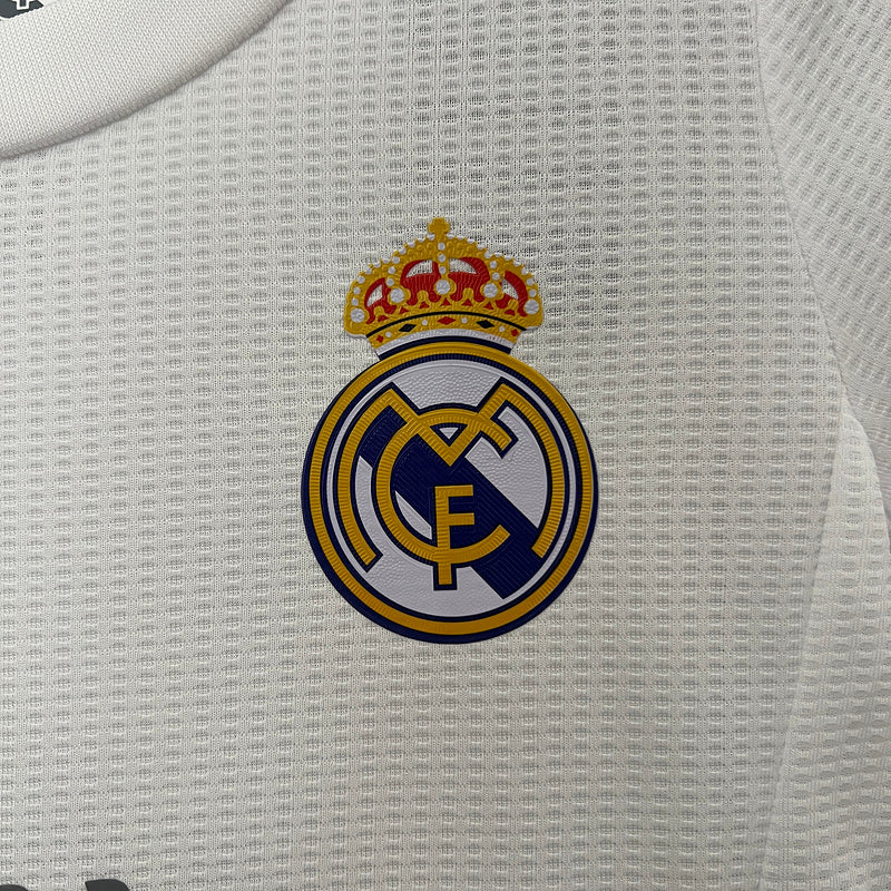 Conjunto Retrô Infantil Real Madrid l 2015/16- Modelo Torcedor