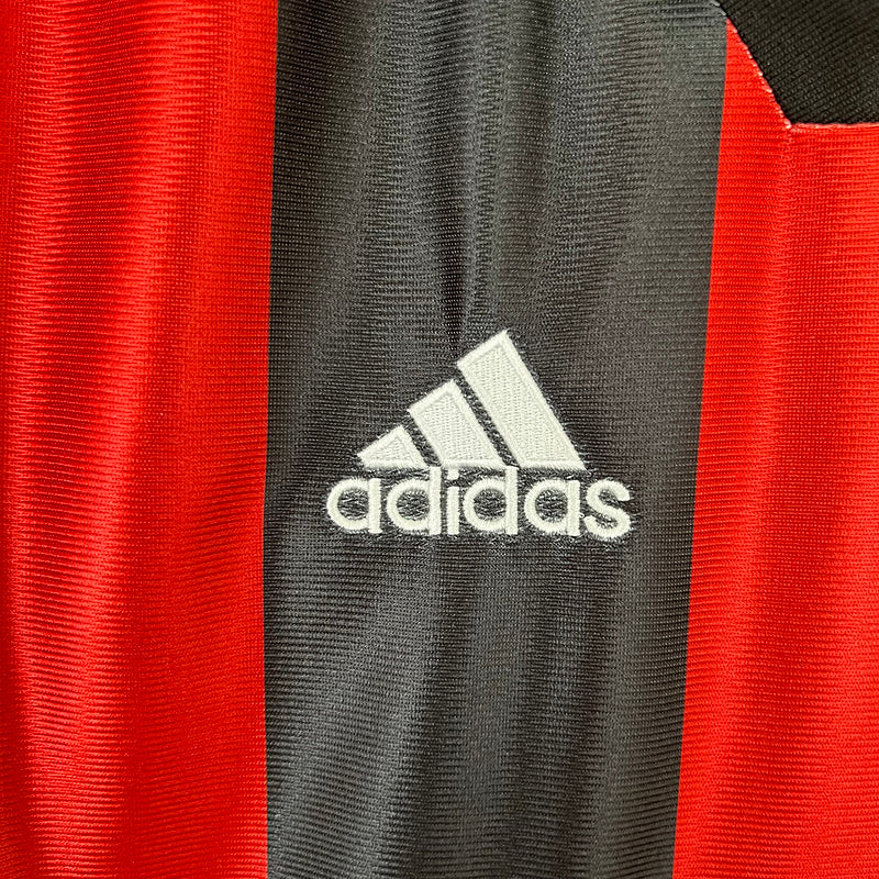 Camisa Retrô AC Milan 1998/99 Home