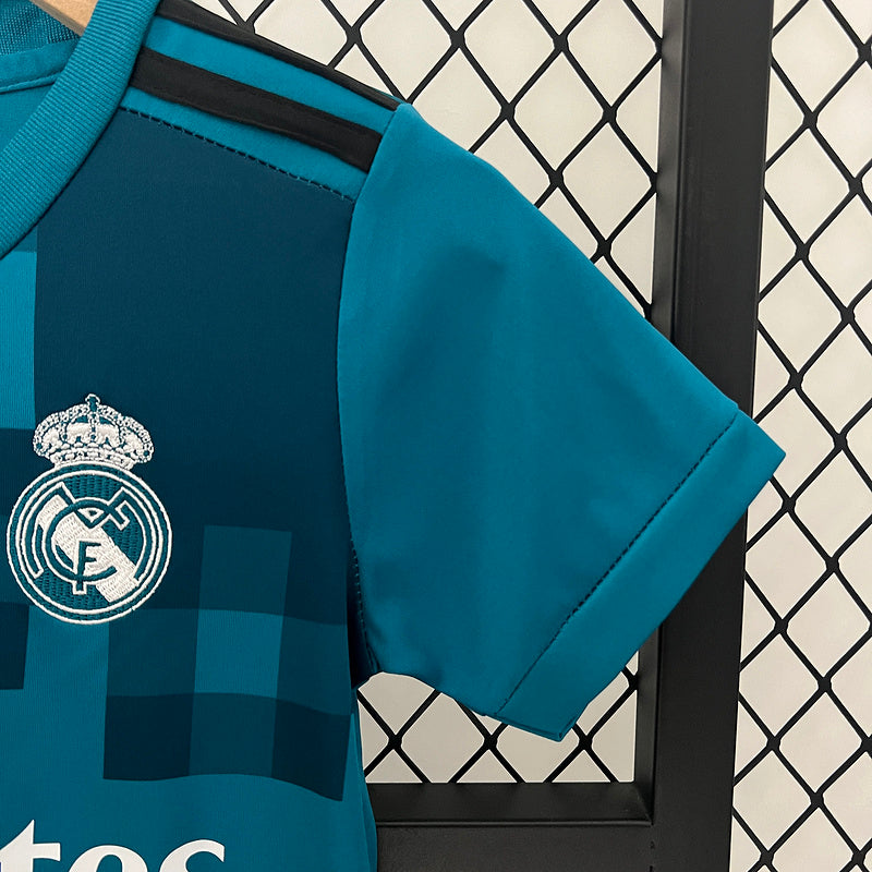 Conjunto Retrô Infantil Real Madrid ll 2017/18 - Modelo Torcedor