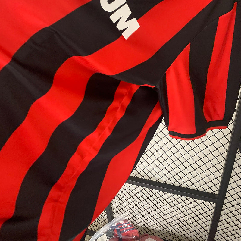 Camisa Retrô AC Milan 1990/91 Home