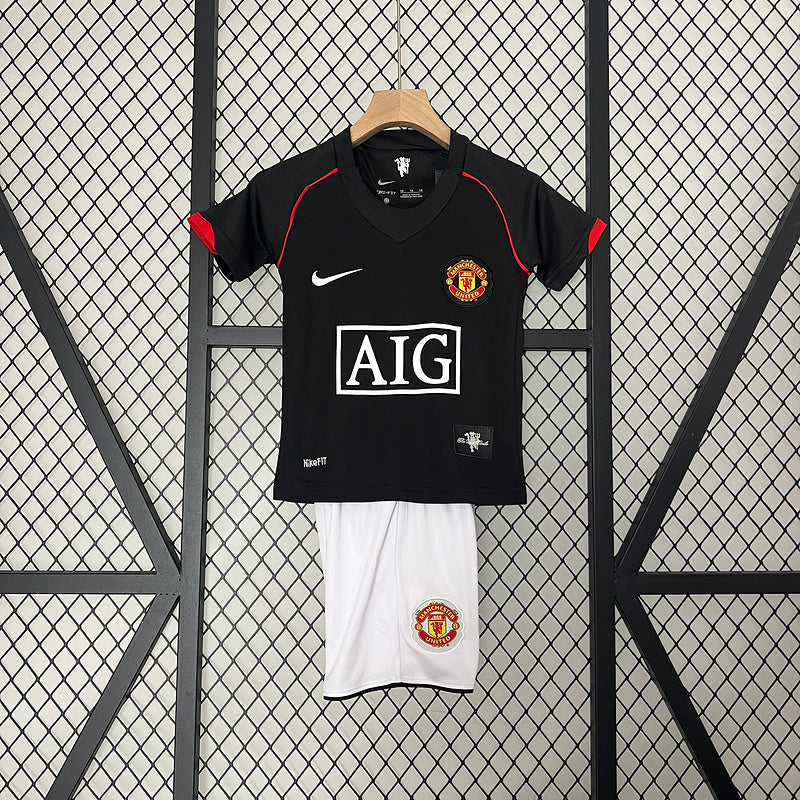 Conjunto Retrô Infantil Manchester United ll 2007/08 - Modelo Torcedor