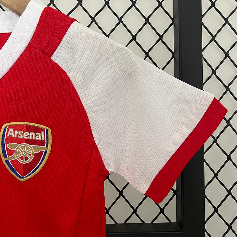 Conjunto Retrô Infantil Arsenal l 2002/04 - Modelo Torcedor