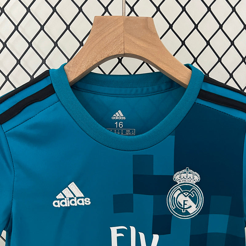 Conjunto Retrô Infantil Real Madrid ll 2017/18 - Modelo Torcedor