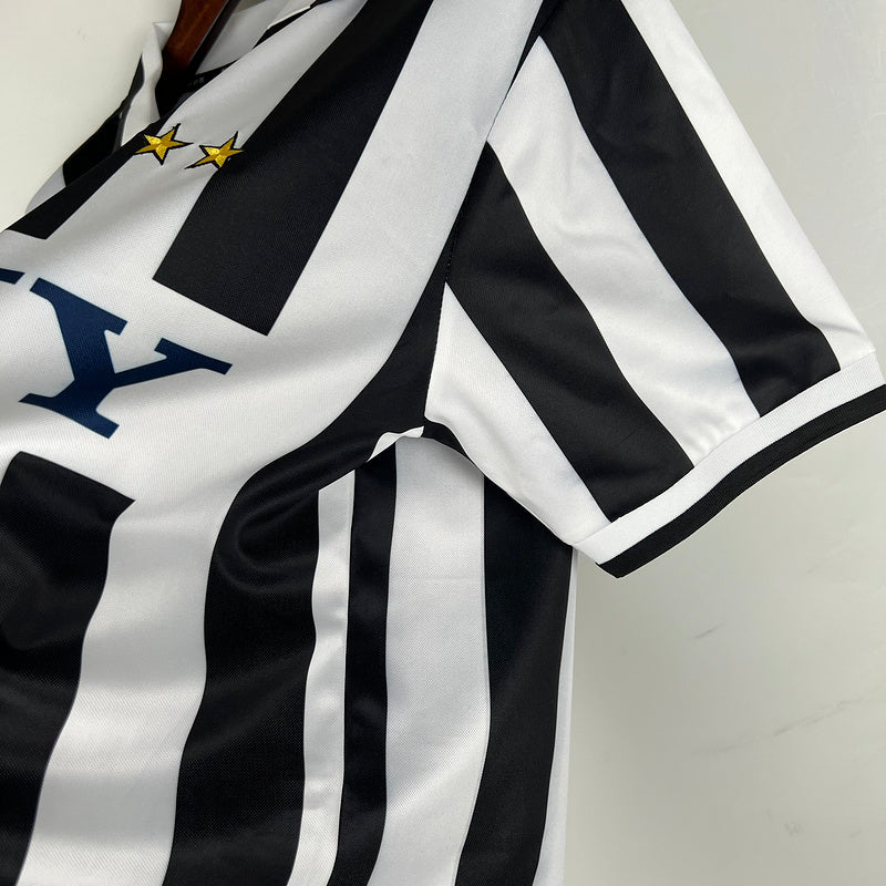 Camisa Retrô Juventus 1996/97 Home