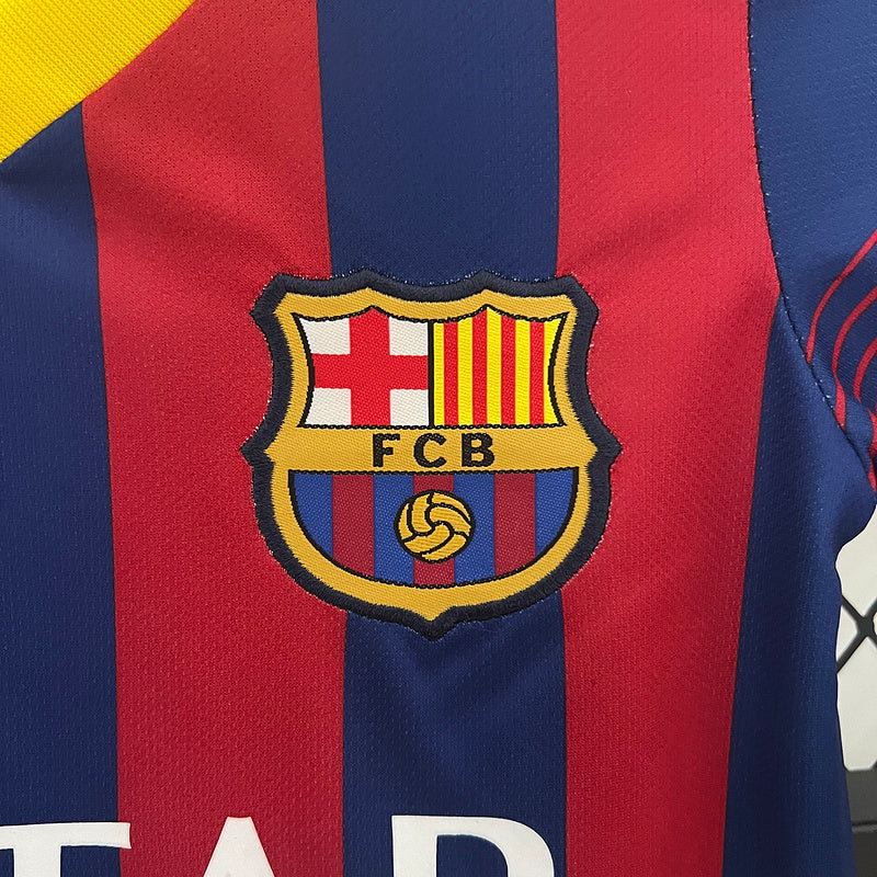 Conjunto Retrô Infantil Barcelona l 2013/14 - Modelo Torcedor