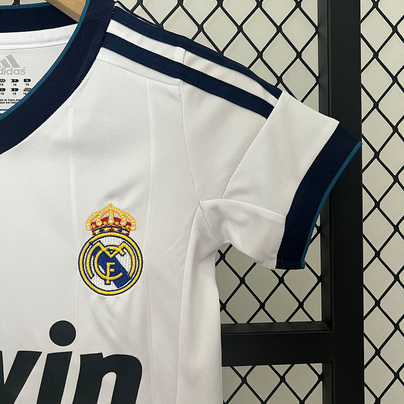 Conjunto Retrô Infantil Real Madrid l 2012/13 - Modelo Torcedor