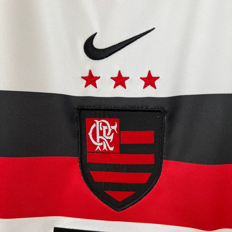 Camisa Retrô CR Flamengo l 2001/02 - Modelo Torcedor