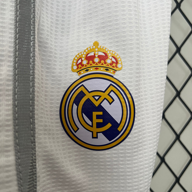 Conjunto Retrô Infantil Real Madrid l 2015/16- Modelo Torcedor