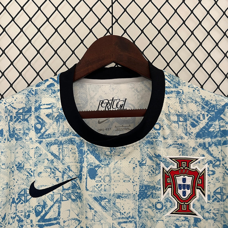 Camisa Seleção Portugal ll 2024/25 Branca - Modelo Torcedor