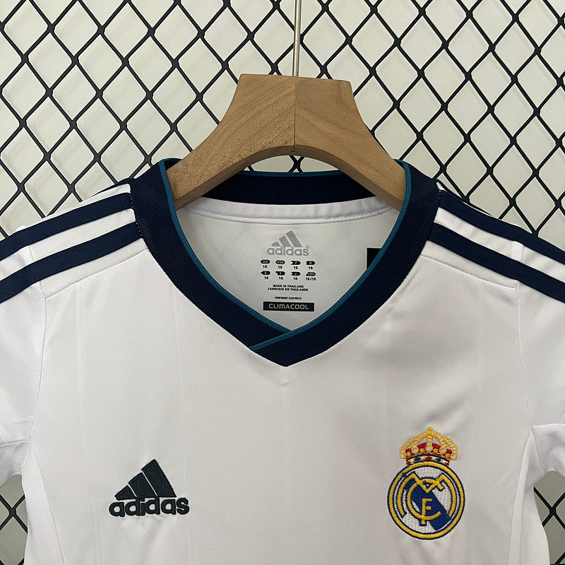 Conjunto Retrô Infantil Real Madrid l 2012/13 - Modelo Torcedor