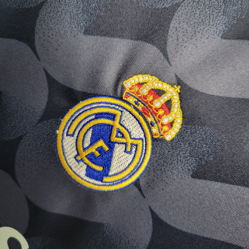 Conjunto Infantil Real Madrid ll 2023/24 Preto - Modelo Torcedor