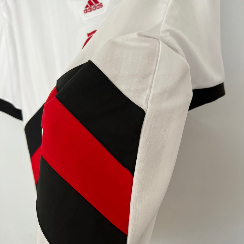 Camisa CR Flamengo lcon 2023/24 Branca - Modelo Torcedor